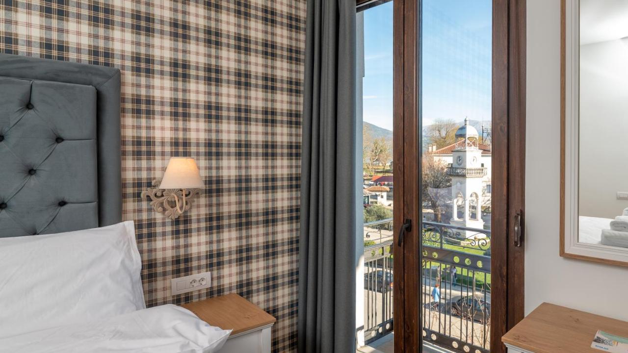 Brettania Hotel Ioannina Luaran gambar