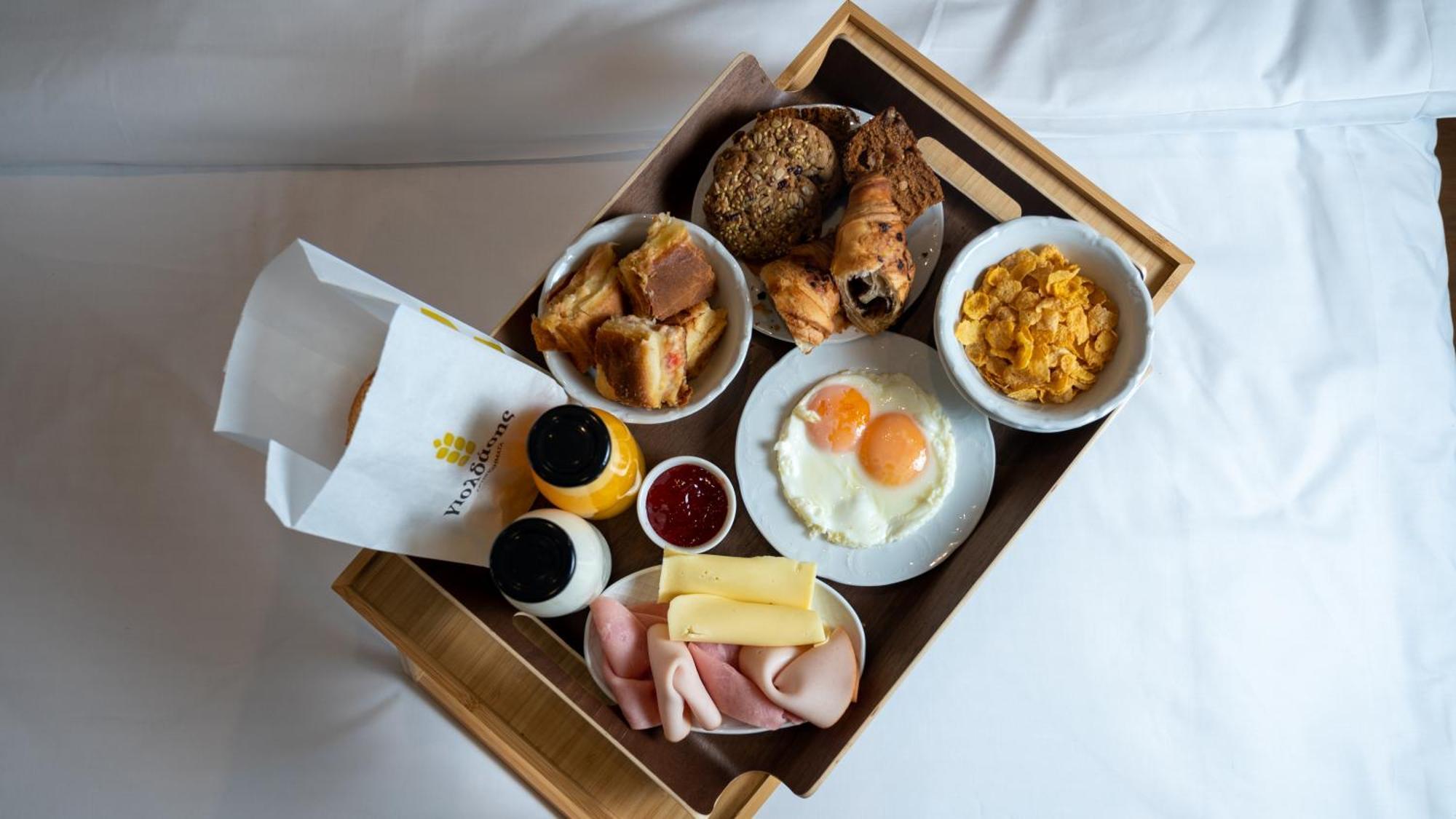 Brettania Hotel Ioannina Bilik gambar